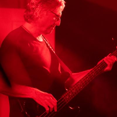 24 Acdc 4